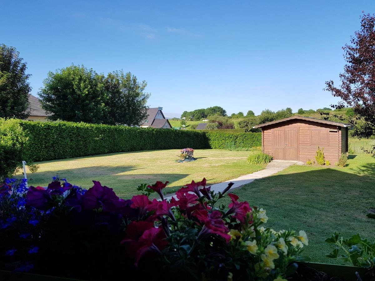 Gite M Et M Nebouzat Exterior photo